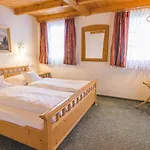Διαμέρισμα Bichlhof Appartements, Mit Wellness Im Charlotte *